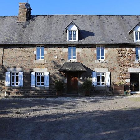 Decouverte D'Un Haras Proche Du Mont St Michel Hambye Екстер'єр фото