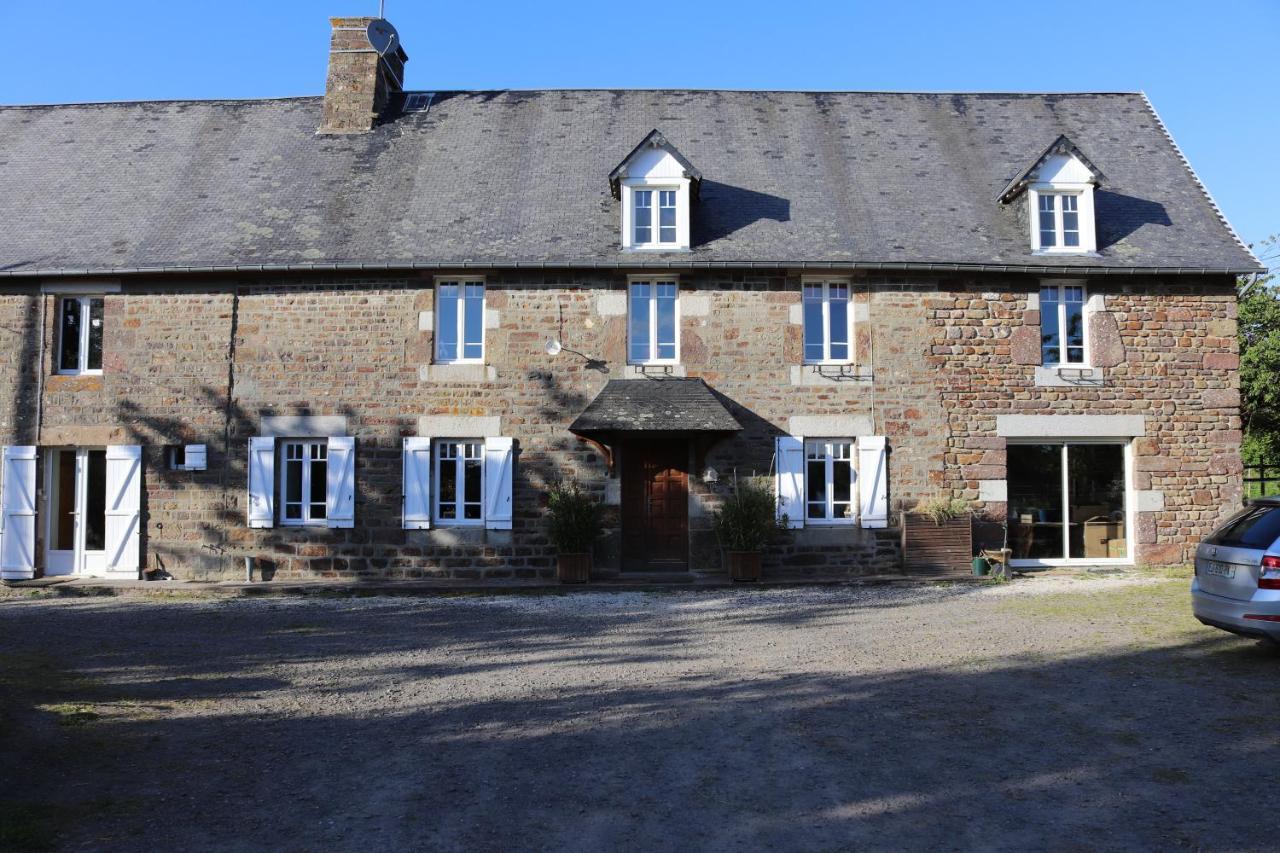 Decouverte D'Un Haras Proche Du Mont St Michel Hambye Екстер'єр фото